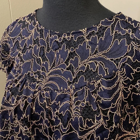 Zara Extra Small Navy Blue Lace Short Sleeve Blouse Top Shirt Cropped - Picture 2 of 6